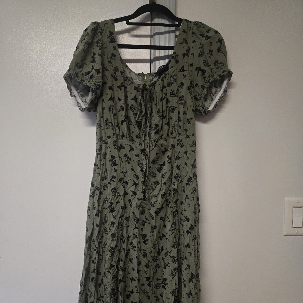 Green Butterfly Mushroom Empire Midi Dress